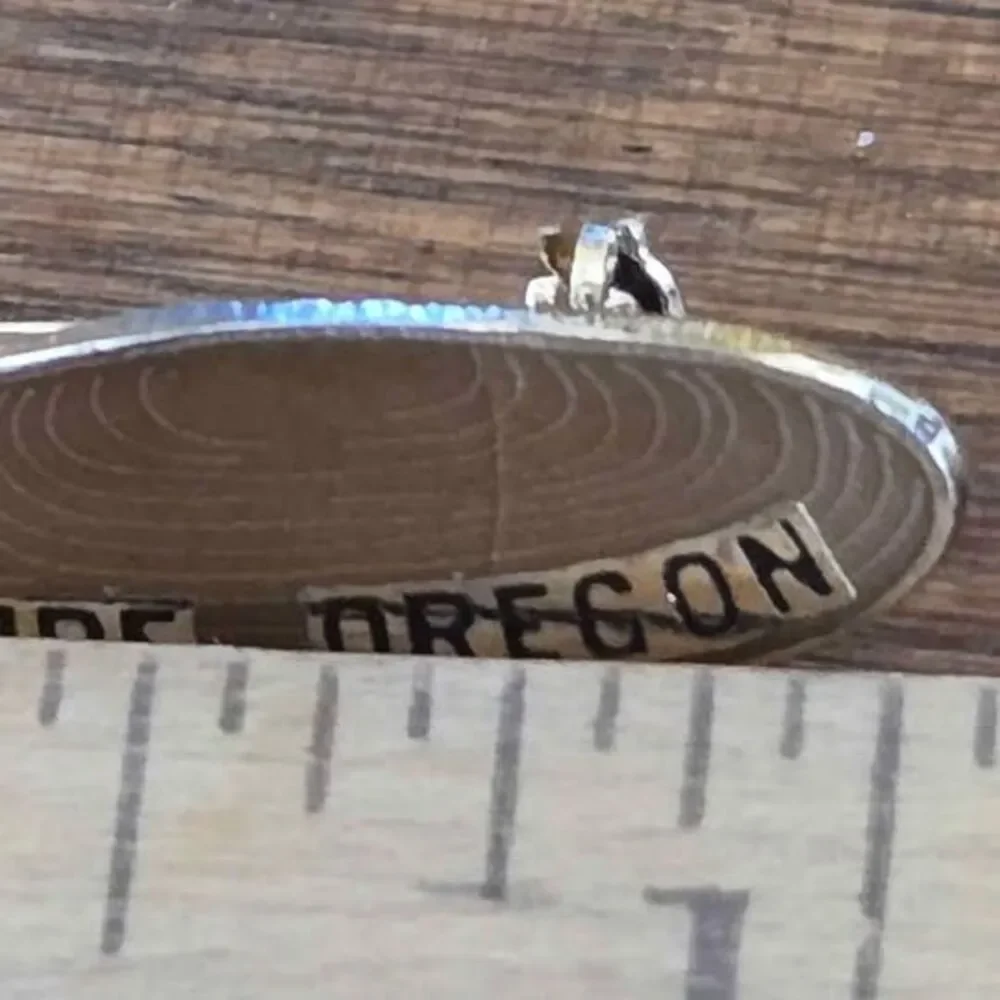 Vintage Seaside Oregon Enamel Surfboard Lapel Pin Coastal Beach Souvenir Brooch